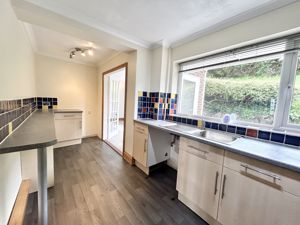 Photo 8- click for photo gallery